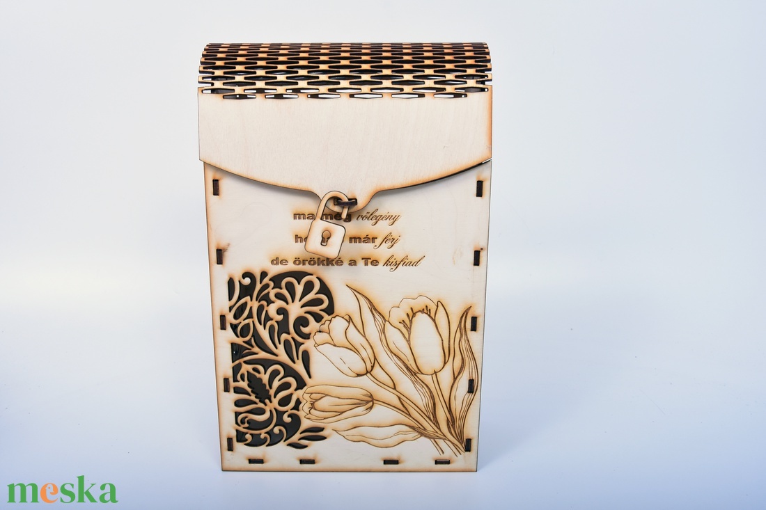 Gravírozott szülőköszöntő italtartó - esküvő - emlék & ajándék - szülőköszöntő ajándék - Meska.hu