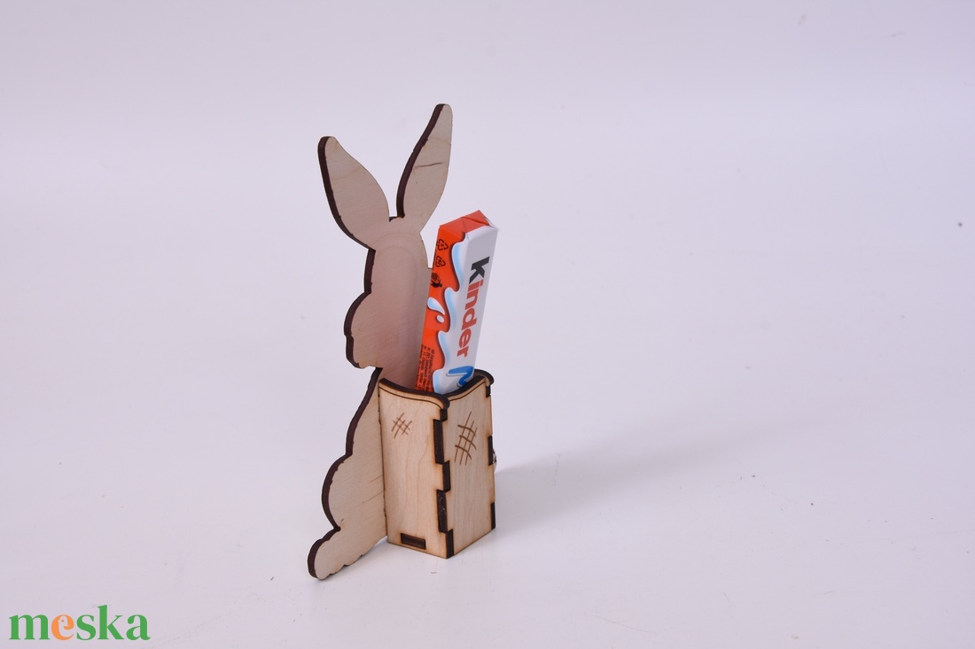 Gravírozott húsvéti nyuszi csokitartó - Édes otthon - ünnepi díszek, dekorációk - húsvéti díszek és dekorációk - húsvéti asztaldíszek - Meska.hu