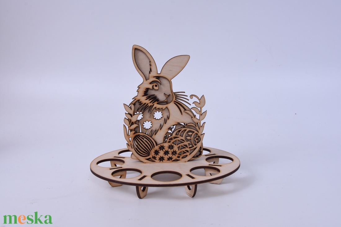 Gravírozott húsvéti tojástartó - ünnepi díszek, dekorációk - húsvéti díszek és dekorációk - húsvéti asztaldíszek - Meska.hu