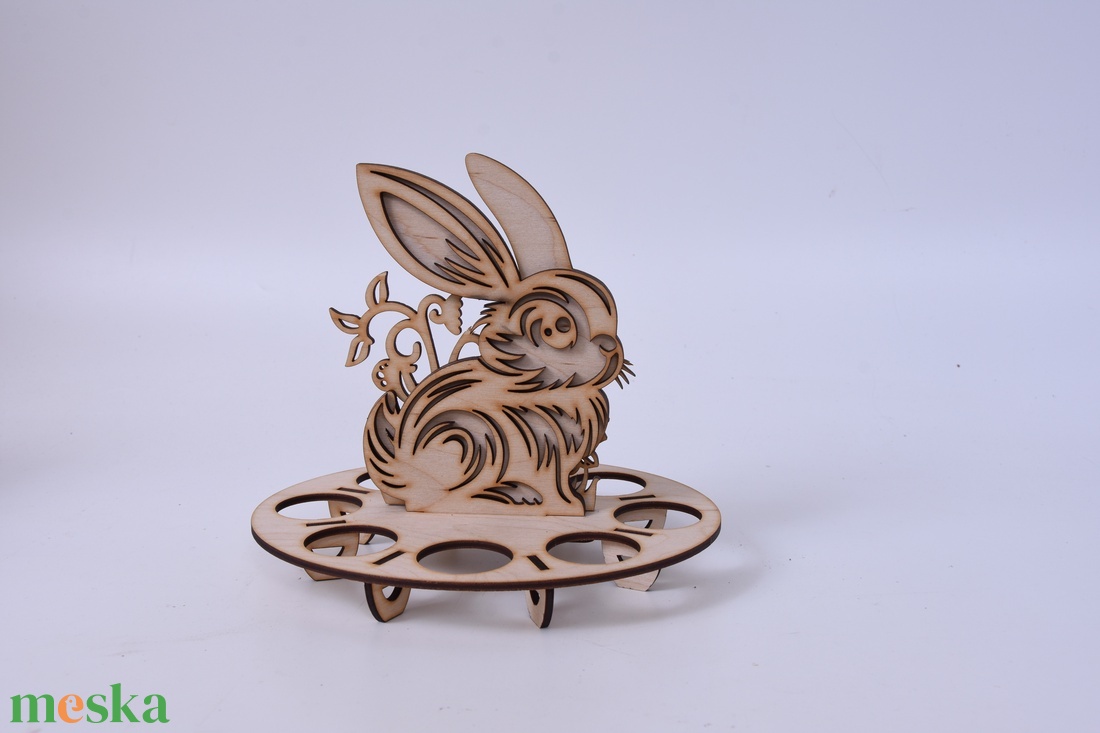 Gravírozott húsvéti tojástartó - ünnepi díszek, dekorációk - húsvéti díszek és dekorációk - húsvéti asztaldíszek - Meska.hu