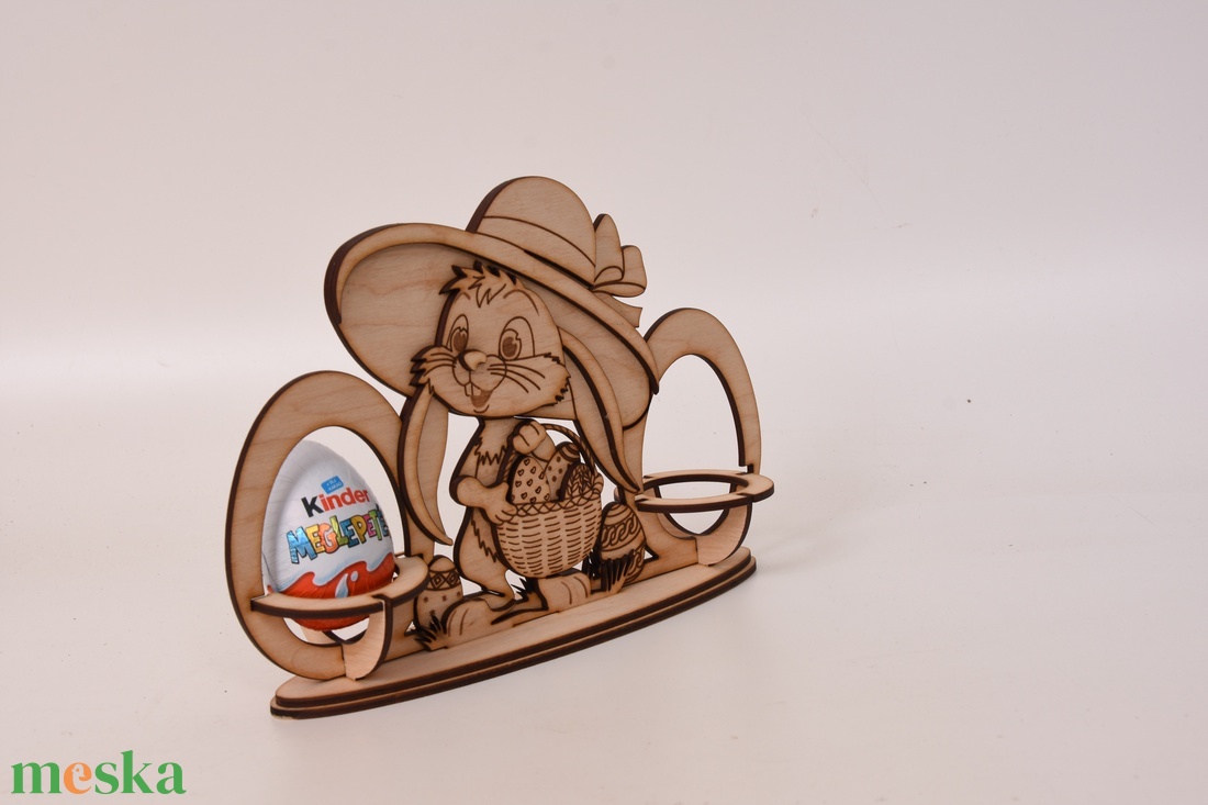 Gravírozott húsvéti nyuszis tojástartó - ünnepi díszek, dekorációk - húsvéti díszek és dekorációk - húsvéti asztaldíszek - Meska.hu