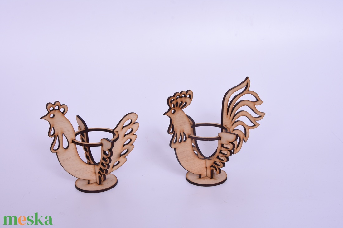 Gravírozott Húsvéti tojástartó tyúk, kakas, - ünnepi díszek, dekorációk - húsvéti díszek és dekorációk - húsvéti tojástartó - Meska.hu