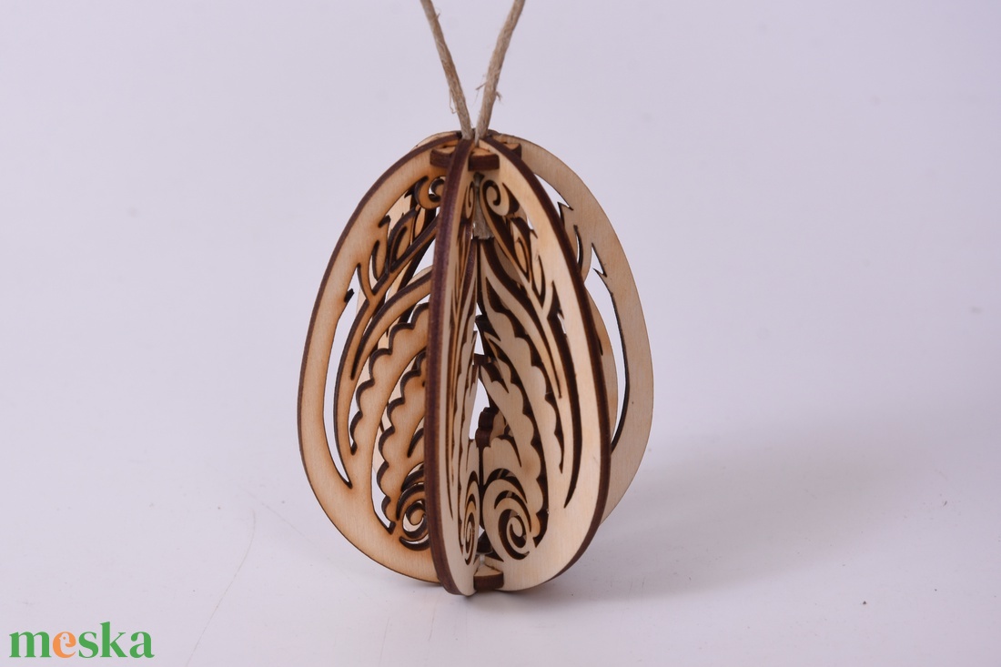 Gravírozott húsvéti 3D tojás - ünnepi díszek, dekorációk - húsvéti díszek és dekorációk - húsvéti tojás, hímestojás - Meska.hu