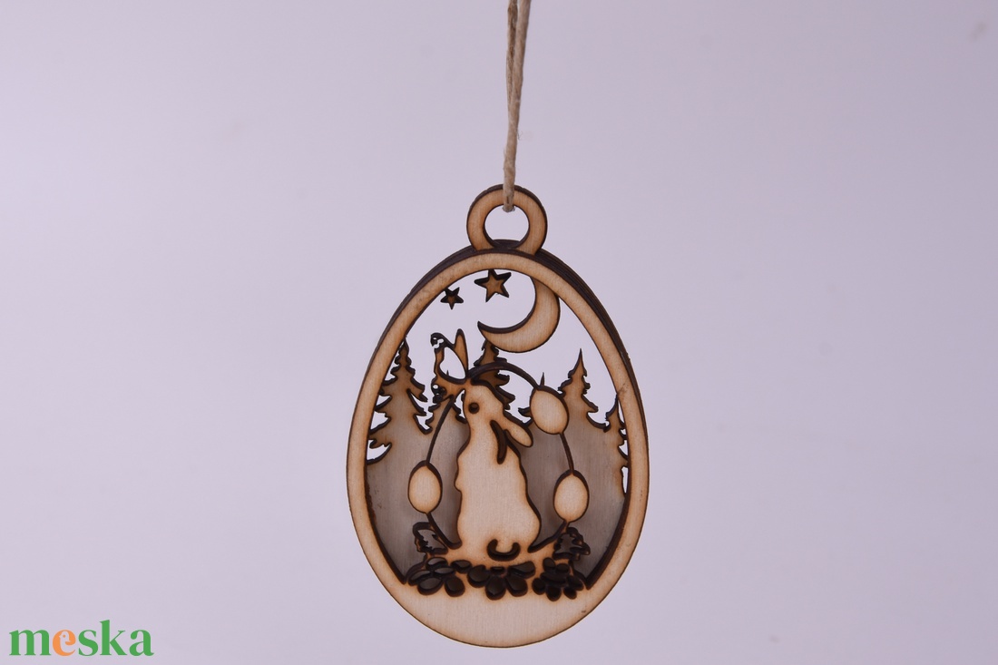 Gravírozott húsvéti tojás névvel - ünnepi díszek, dekorációk - húsvéti díszek és dekorációk - húsvéti tojás, hímestojás - Meska.hu