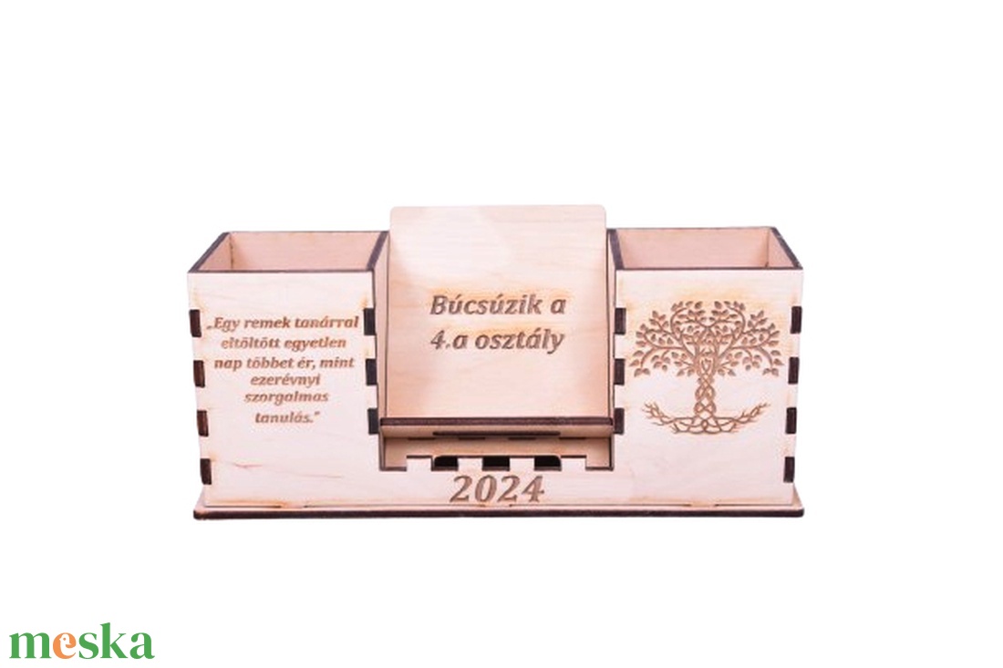 Gravírozott ceruzatartó telefon tartóval - otthon & életmód - tárolás & rendszerezés - íróasztali tároló - Meska.hu