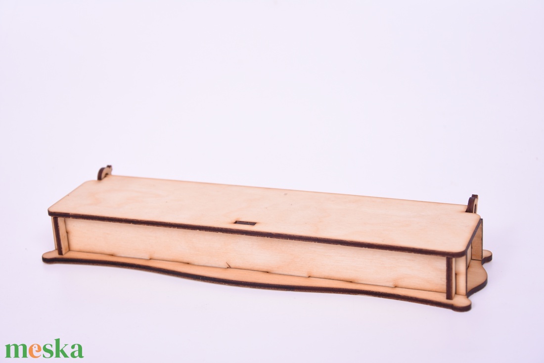 Gravírozott fa doboz - otthon & életmód - dekoráció - asztal és polc dekoráció - díszdoboz - Meska.hu
