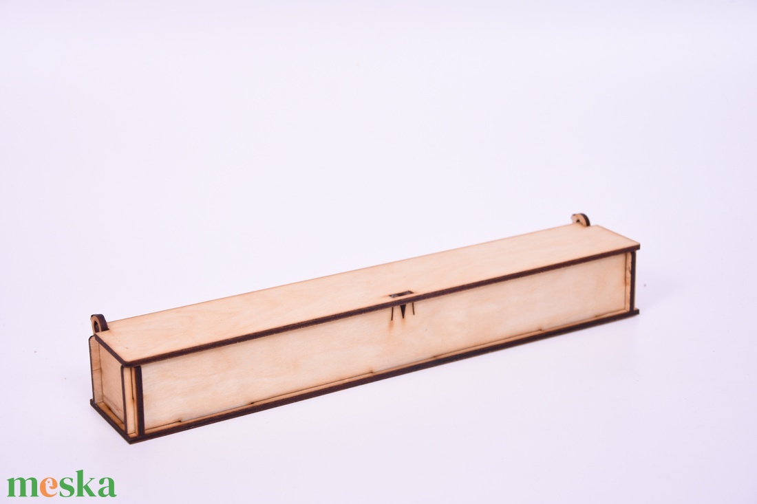 Gravírozott fa doboz - otthon & életmód - dekoráció - asztal és polc dekoráció - díszdoboz - Meska.hu