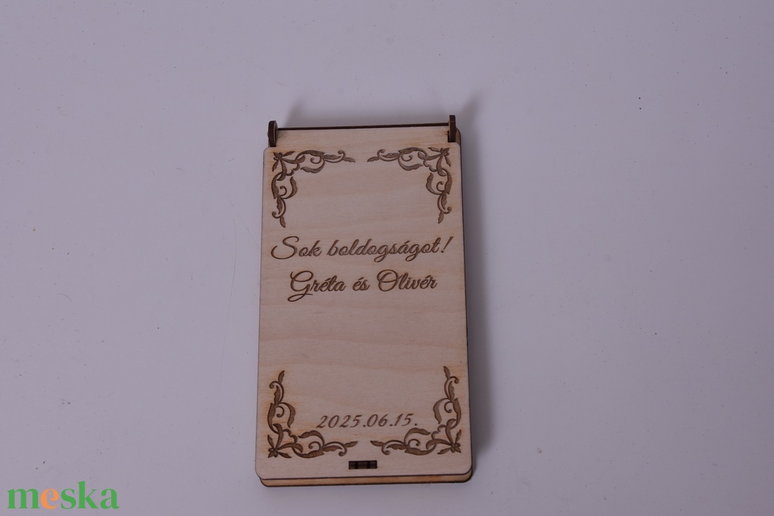 Gravírozott pénzátadó doboz-Esküvőre - esküvő - emlék & ajándék - nászajándék - esküvői pénzátadó doboz - Meska.hu
