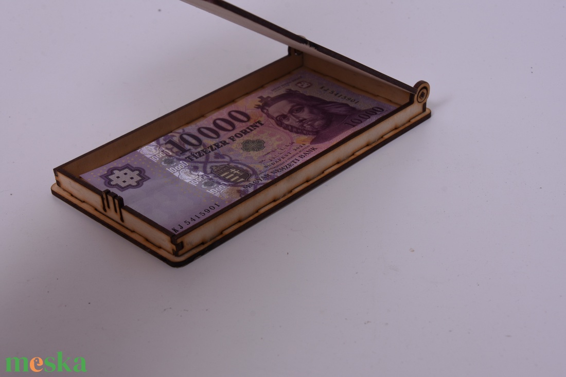 Gravírozott pénzátadó doboz-Esküvőre - esküvő - emlék & ajándék - nászajándék - esküvői pénzátadó doboz - Meska.hu