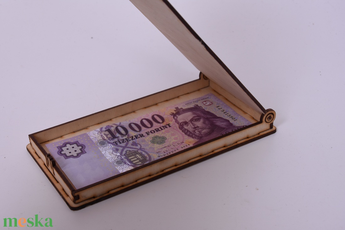 Gravírozott pénzátadó doboz-Esküvőre - esküvő - emlék & ajándék - nászajándék - esküvői pénzátadó doboz - Meska.hu