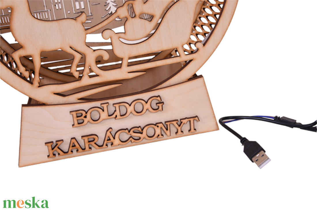Gravírozott Karácsonyi dekoráció LED-es világítással - karácsony - karácsonyi lakásdekoráció - karácsonyi fénydekoráció - Meska.hu