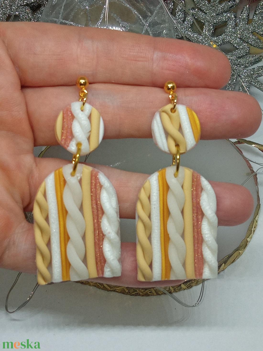 Kötött mintás lógó fülbevaló  - ékszer - fülbevaló - lógó fülbevaló - Meska.hu