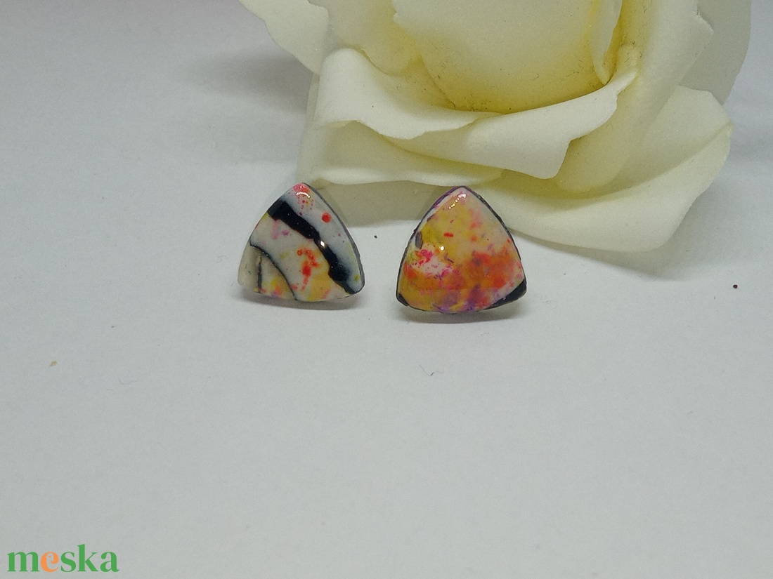 Cirmos mintás bedugós fülbevaló  - ékszer - fülbevaló - klipsz - Meska.hu