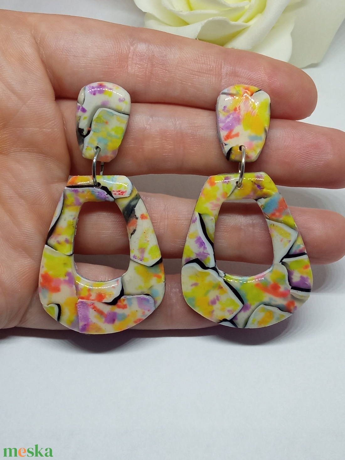 Cirmos,színes fülbevaló  - ékszer - fülbevaló - lógó fülbevaló - Meska.hu