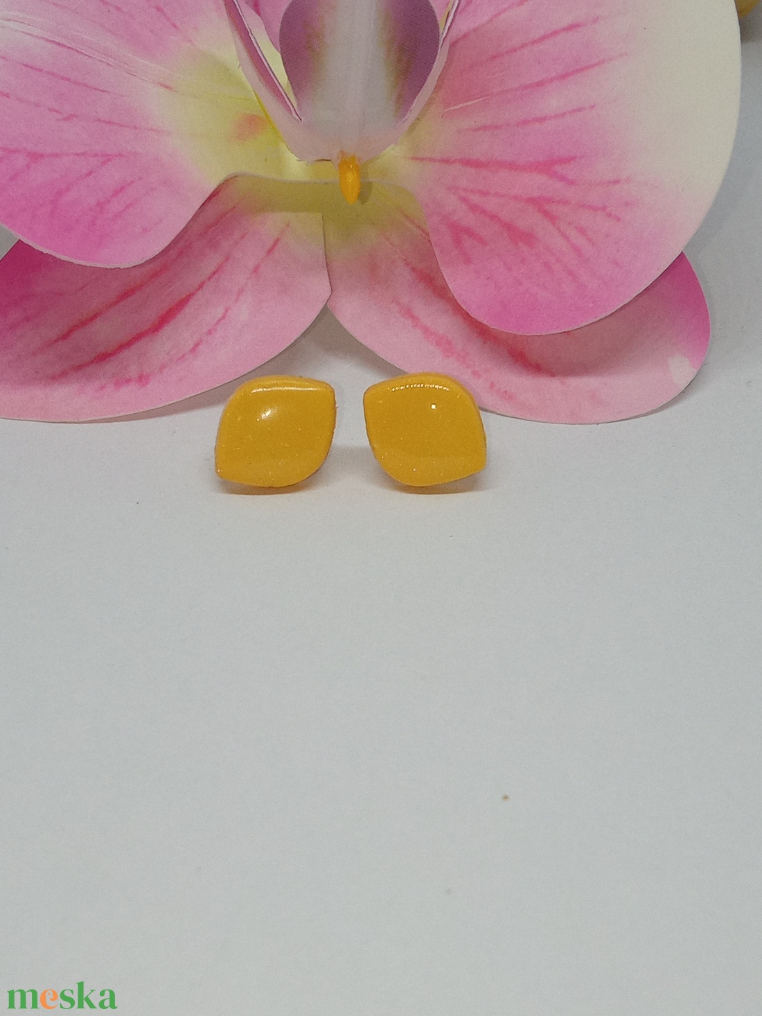 Kis szirom bedugós fülbevaló  - ékszer - fülbevaló - klipsz - Meska.hu