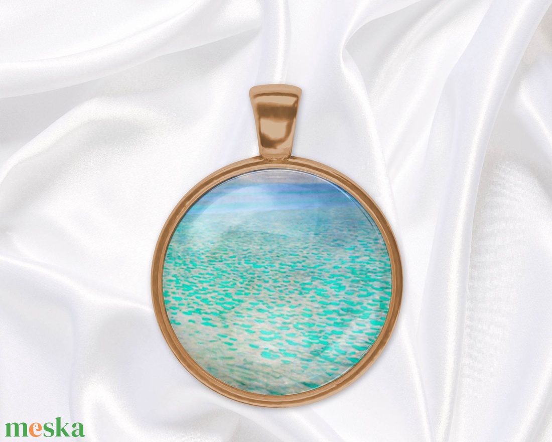 Türkiz üveglencsés medál Klimt-festménnyel - ékszer - nyaklánc - medál - Meska.hu