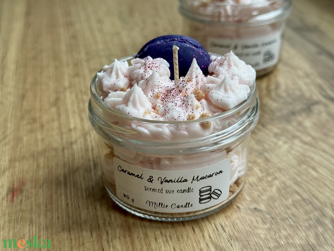Caramel and Vanilla Macaron - kézműves szójagyertya 90 g - otthon & életmód - gyertya, illat, aroma - gyertya - Meska.hu