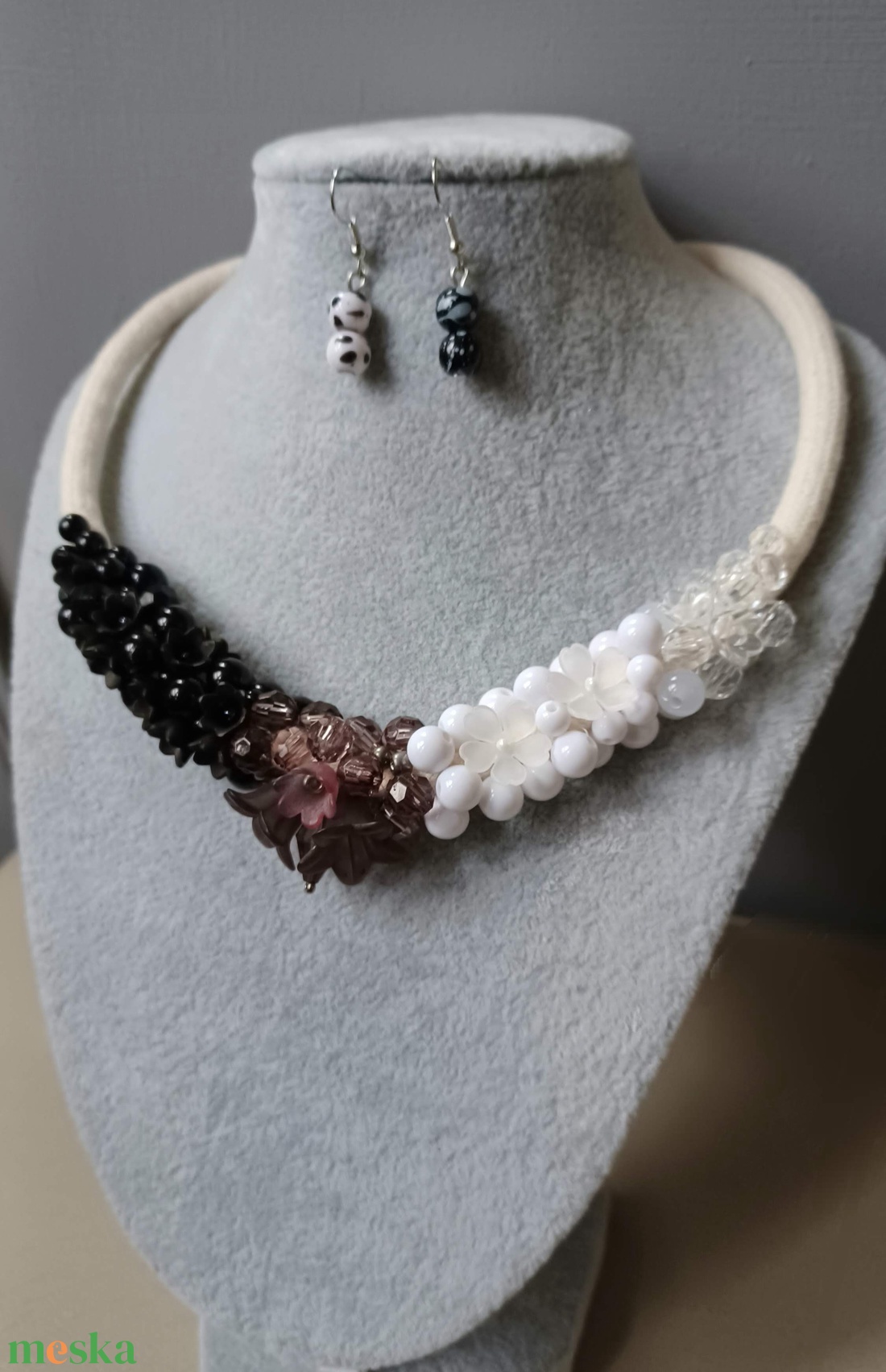 Black and white - ékszer - ékszerszett - Meska.hu