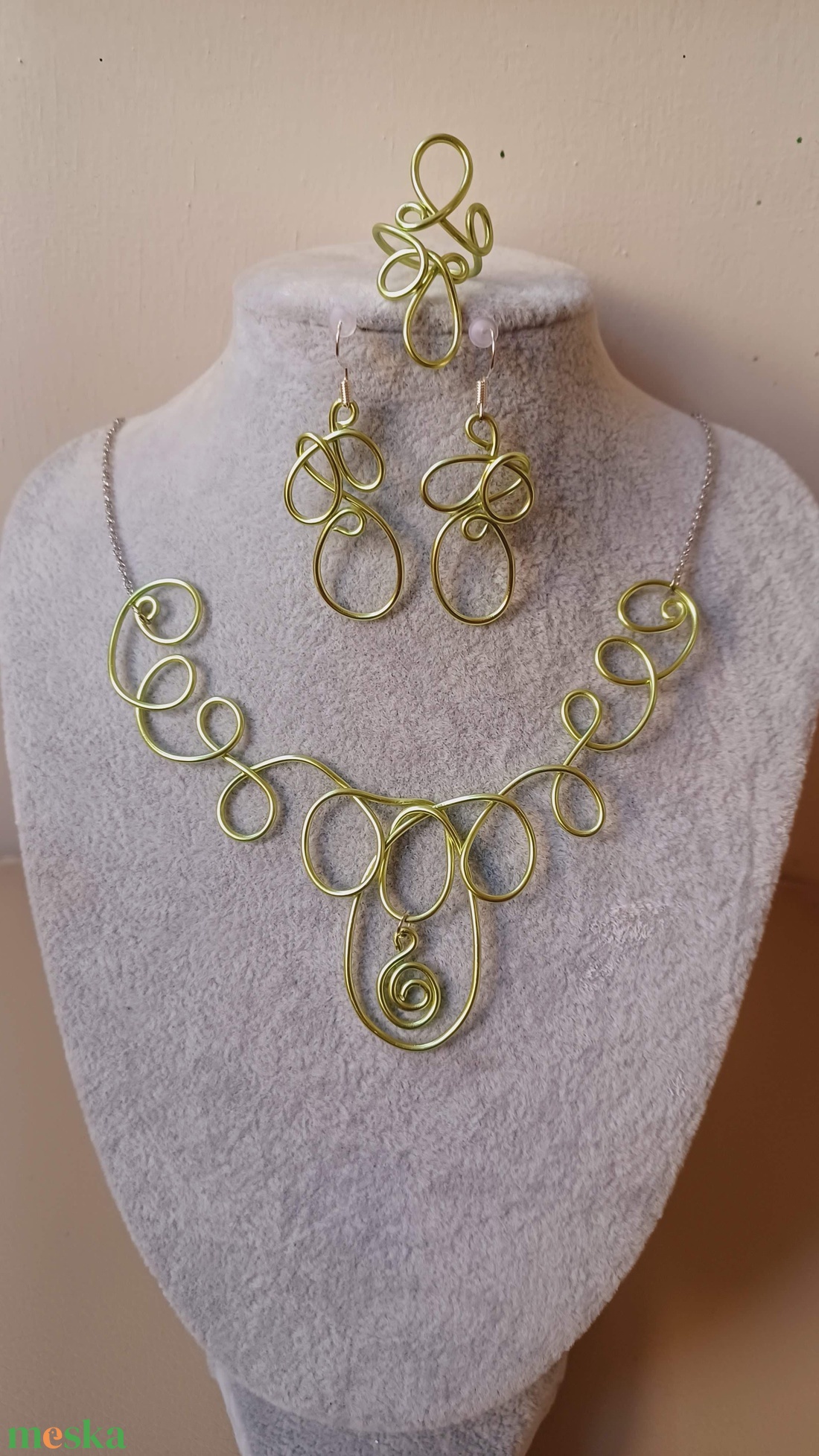 Tekerem zöldben - ékszer - ékszerszett - Meska.hu