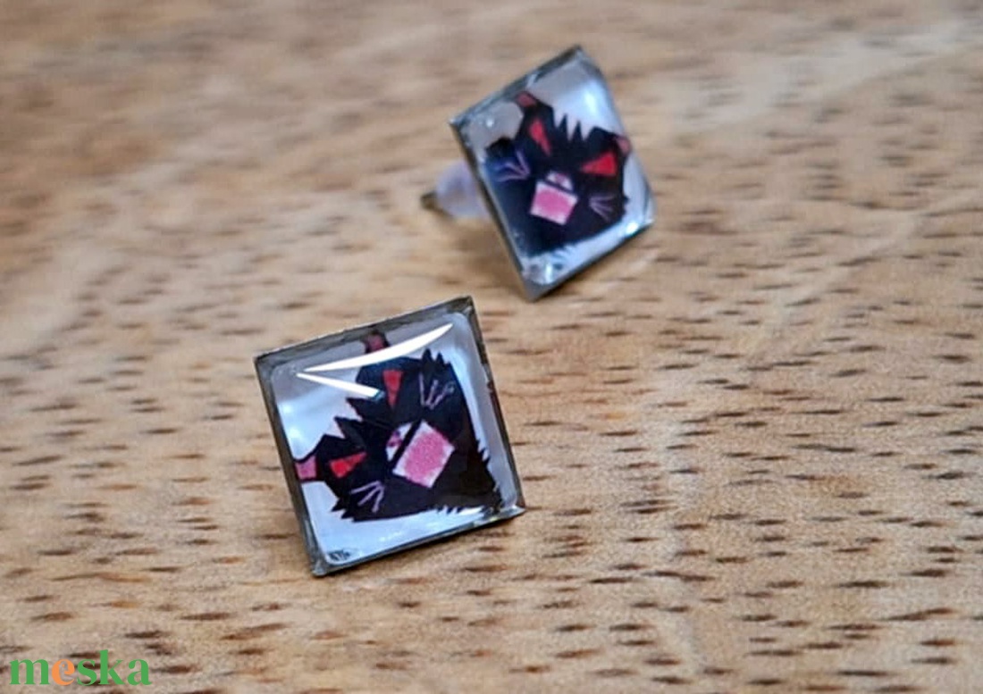 Mérges macska  bedugós fülbevaló - ékszer - fülbevaló - pötty fülbevaló - Meska.hu