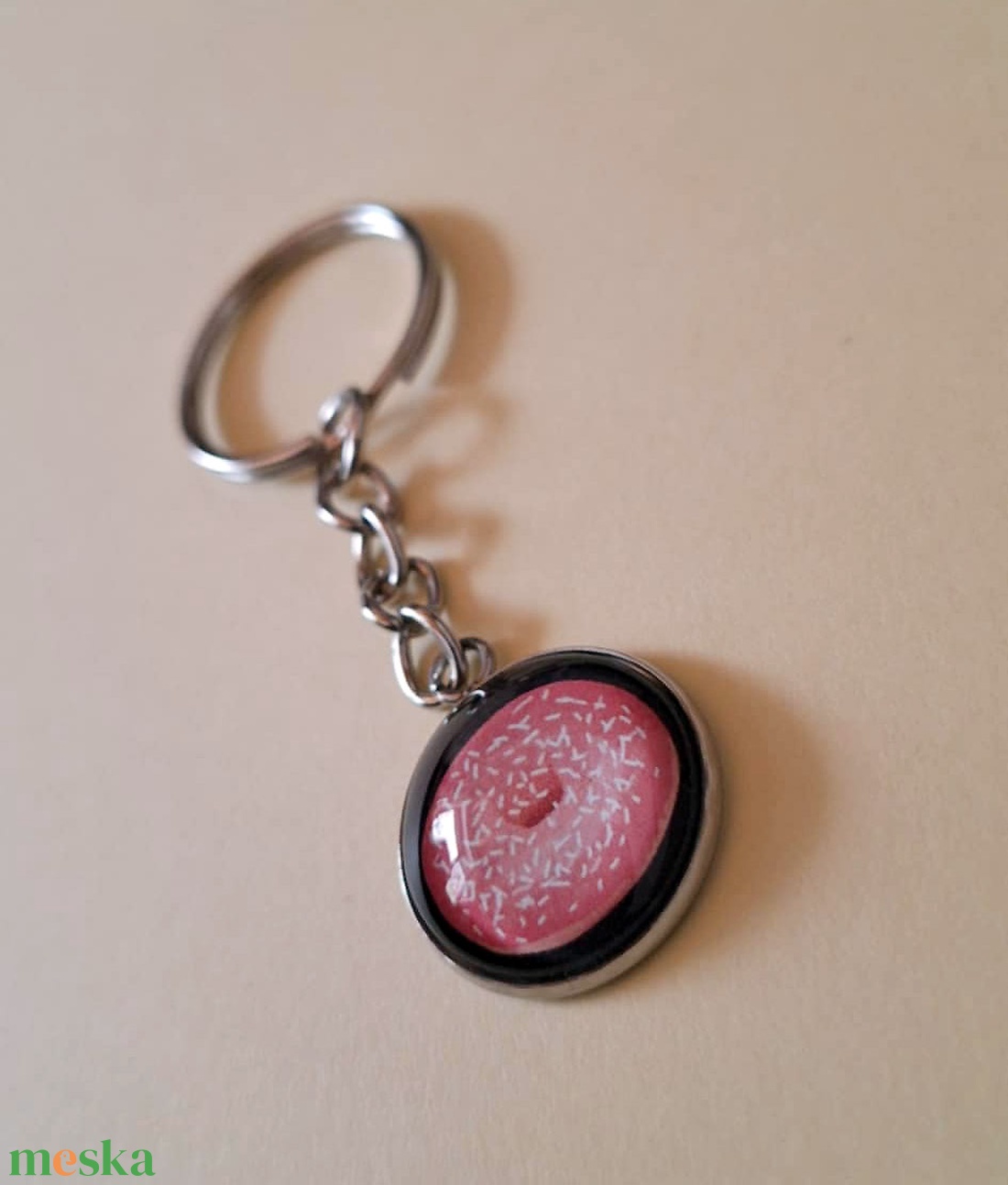 Fánkos kulcstartó - táska & tok - kulcstartó & táskadísz - kulcstartó - Meska.hu