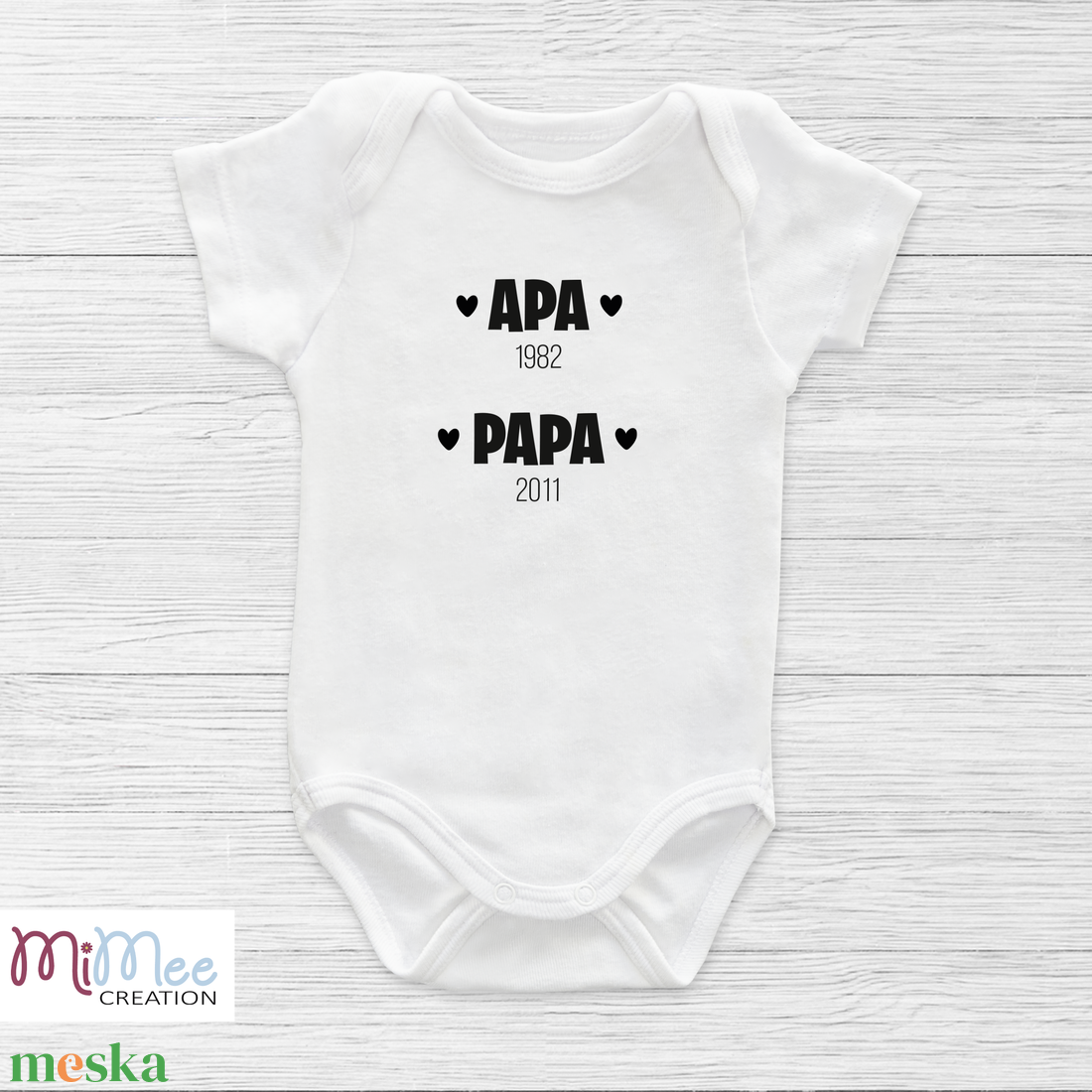 Évszámos baba érkezést bejelentő body - ruha & divat - babaruha & gyerekruha - body - Meska.hu Évszámos baba érkezést bejelentő body - ruha & divat - babaruha & gyerekruha - body - Meska.hu