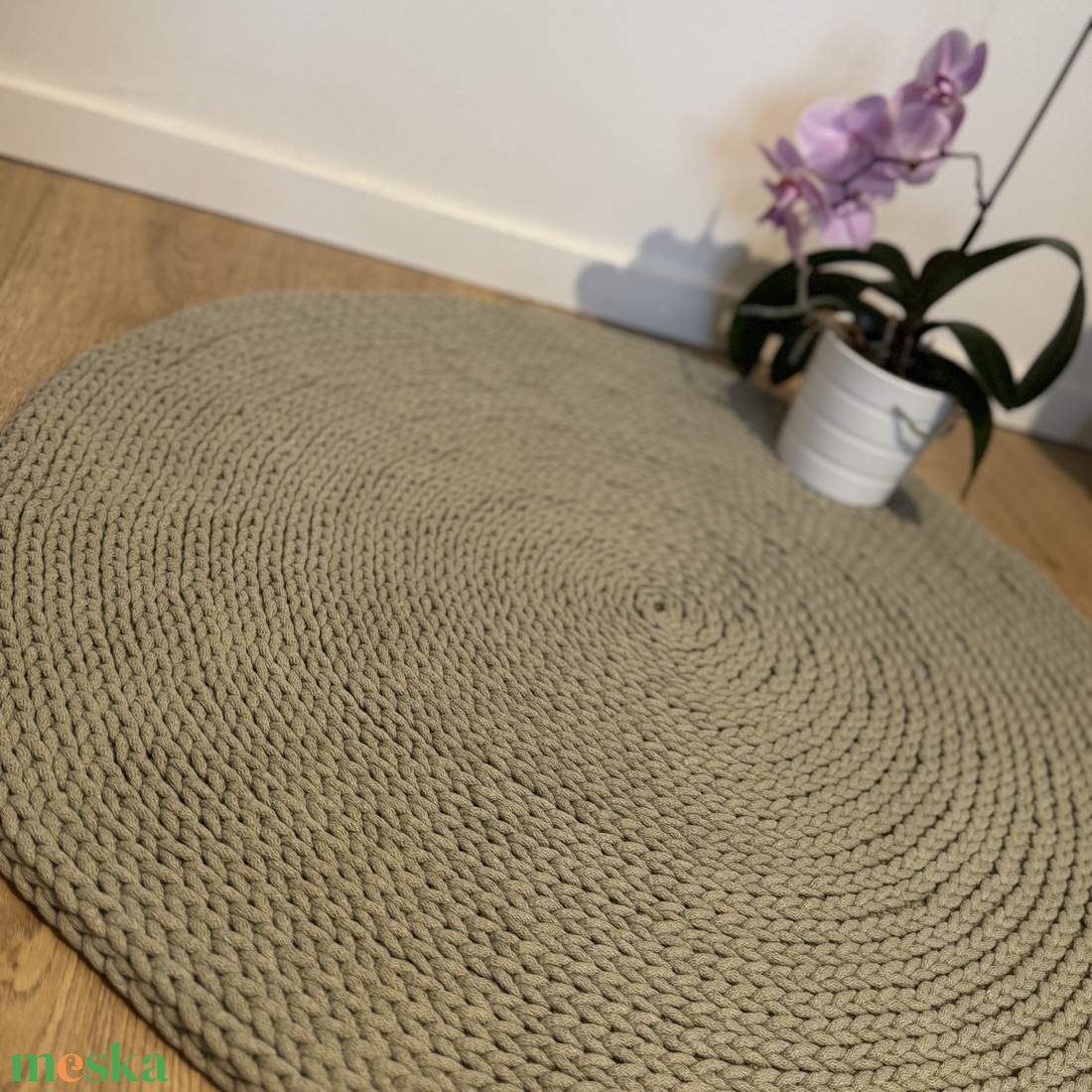 Horgolt szőnyeg halvány olíva, 82 cm - otthon & életmód - lakástextil - szőnyeg - horgolt szőnyeg - Meska.hu Horgolt szőnyeg halvány olíva, 82 cm - otthon & életmód - lakástextil - szőnyeg - horgolt szőnyeg - Meska.hu