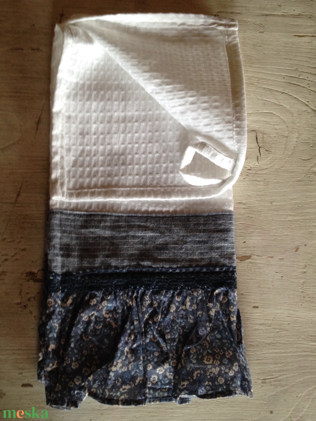 Csipkés konyharuha - otthon & lakás - konyhafelszerelés, tálalás - konyhai textil - konyharuha & törlőkendő - Meska.hu Csipkés konyharuha - otthon & lakás - konyhafelszerelés, tálalás - konyhai textil - konyharuha & törlőkendő - Meska.hu