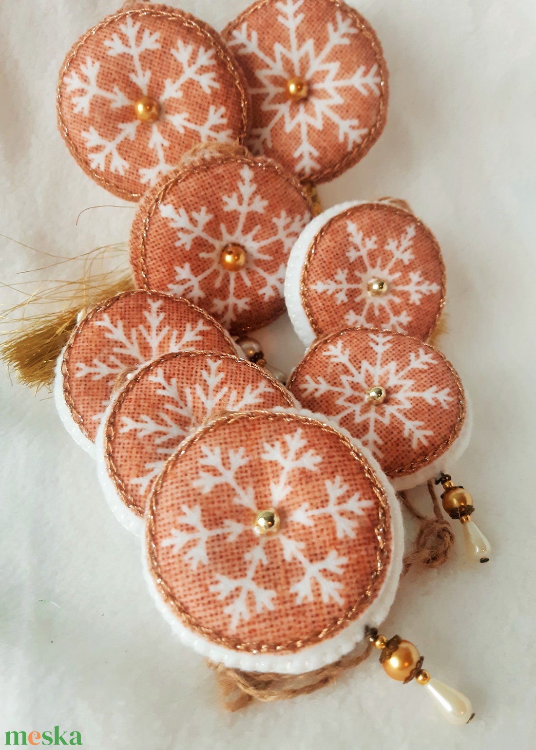 Barna hópelyhes karácsonyi díszek - karácsony - karácsonyi lakásdekoráció - karácsonyfadíszek - Meska.hu