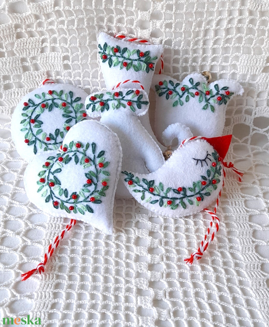 karácsonyi díszek hímzéssel. - karácsony - karácsonyi lakásdekoráció - karácsonyfadíszek - Meska.hu karácsonyi díszek hímzéssel. - karácsony - karácsonyi lakásdekoráció - karácsonyfadíszek - Meska.hu
