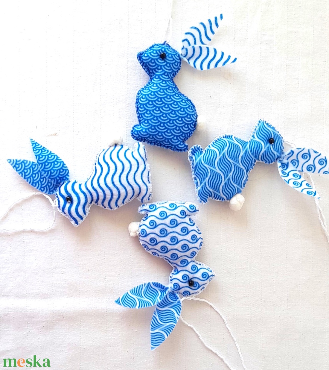 Királykék húsvéti nyuszik . - otthon & életmód - dekoráció - fali és függő dekoráció - függődísz - Meska.hu