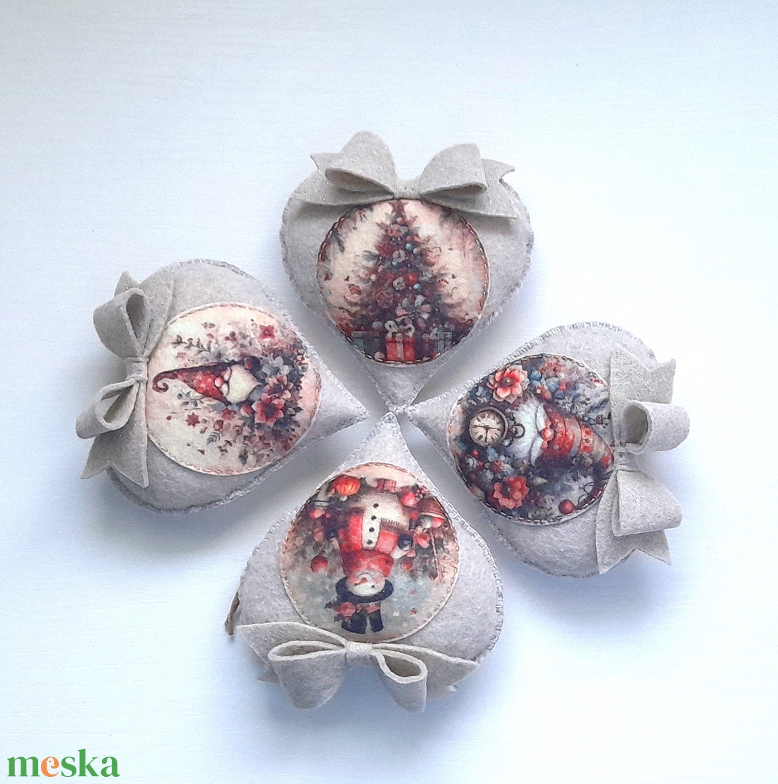 Hóemberes, manós karácsonyi díszek. - karácsony - karácsonyi lakásdekoráció - karácsonyfadíszek - Meska.hu Hóemberes, manós karácsonyi díszek. - karácsony - karácsonyi lakásdekoráció - karácsonyfadíszek - Meska.hu