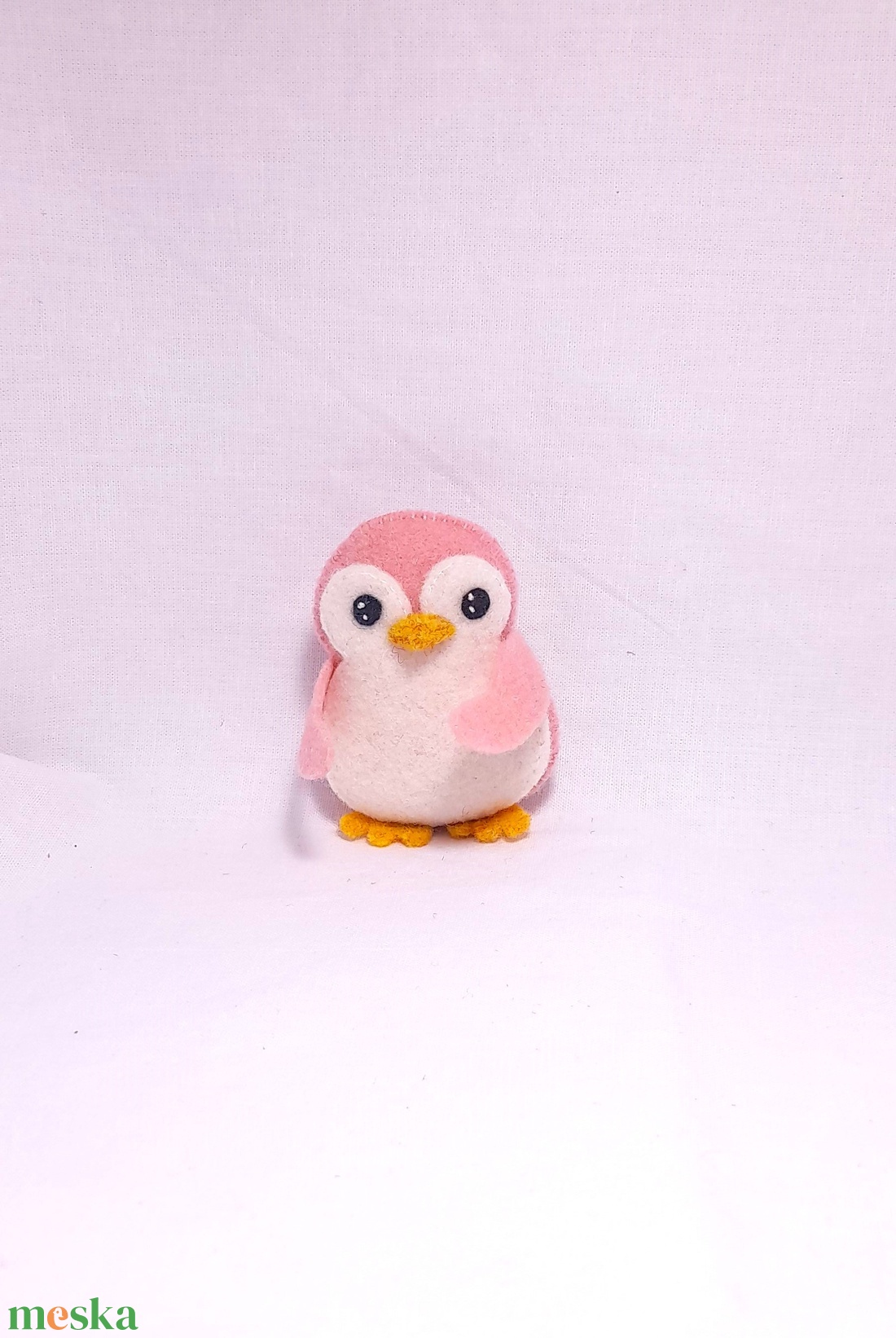 Vidám szines pingvinek - rózsaszín. - otthon & életmód - dekoráció - fali és függő dekoráció - függődísz - Meska.hu