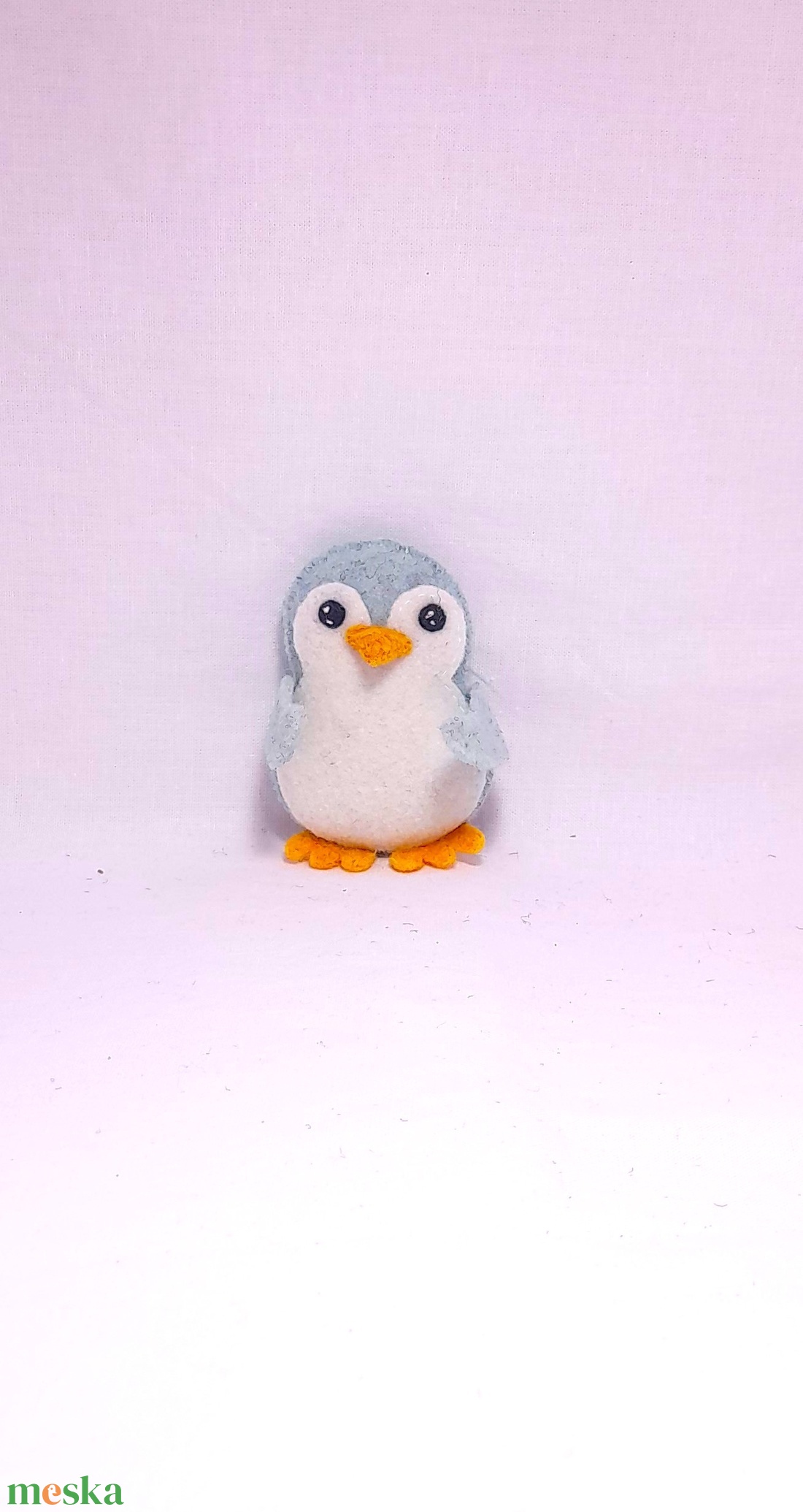 Vidám szines pingvinek - halvány türkiz. - otthon & életmód - dekoráció - fali és függő dekoráció - függődísz - Meska.hu