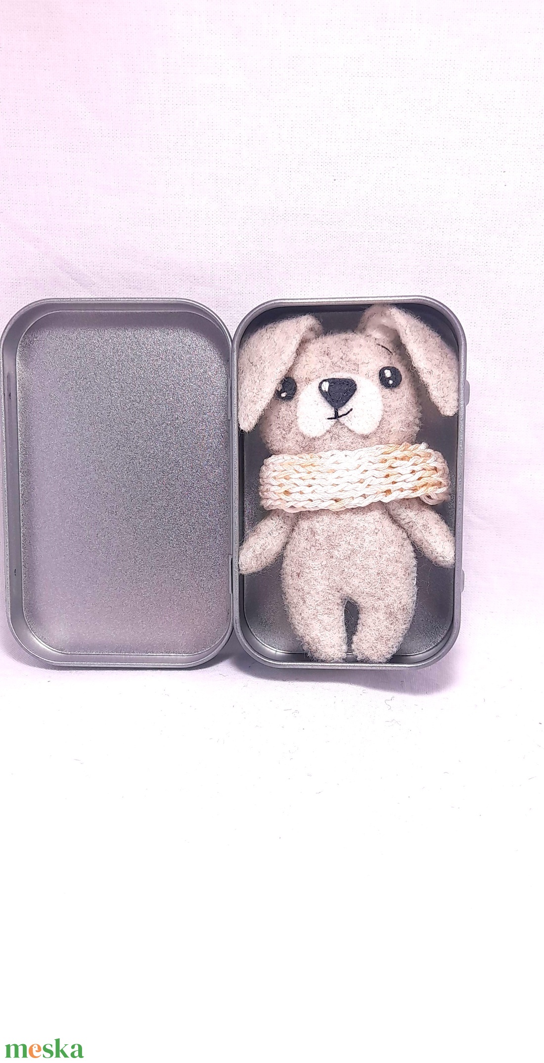 Filc Zsebnyuszi sállal. - játék & sport - plüssállat & játékfigura - maci - Meska.hu