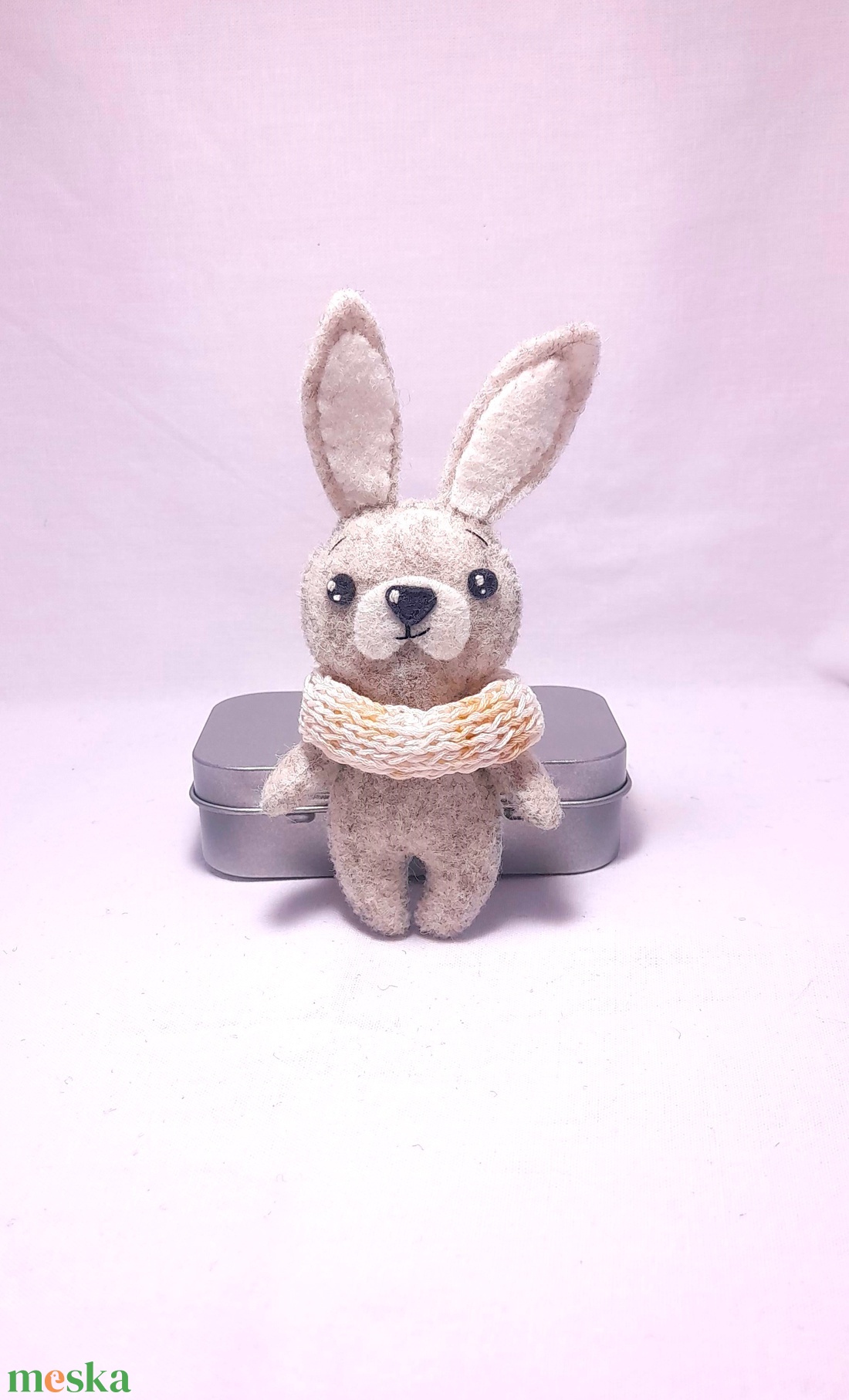 Filc Zsebnyuszi sállal. - játék & sport - plüssállat & játékfigura - maci - Meska.hu