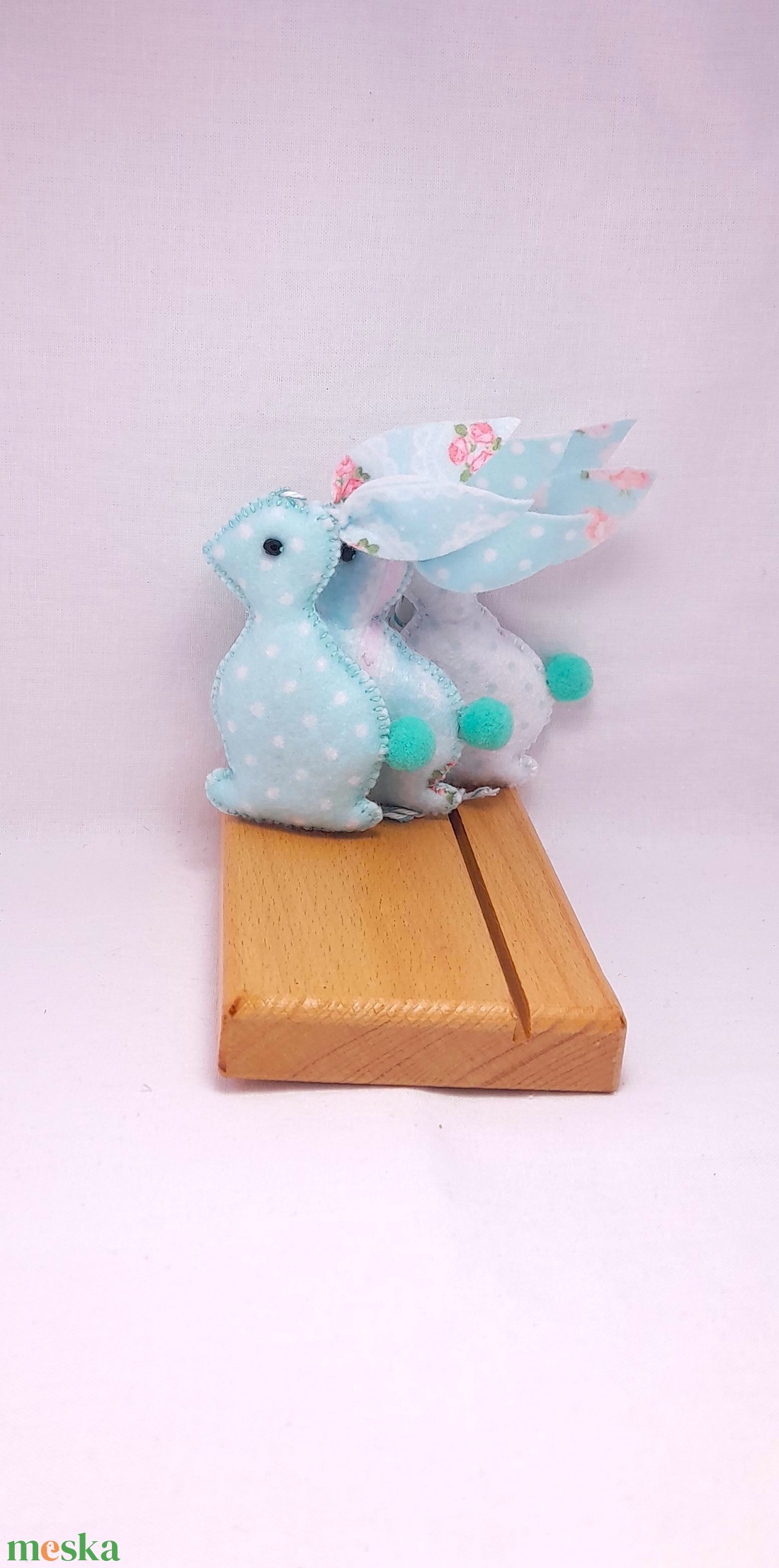 Menta filc húsvéti nyuszik. - otthon & életmód - dekoráció - fali és függő dekoráció - függődísz - Meska.hu