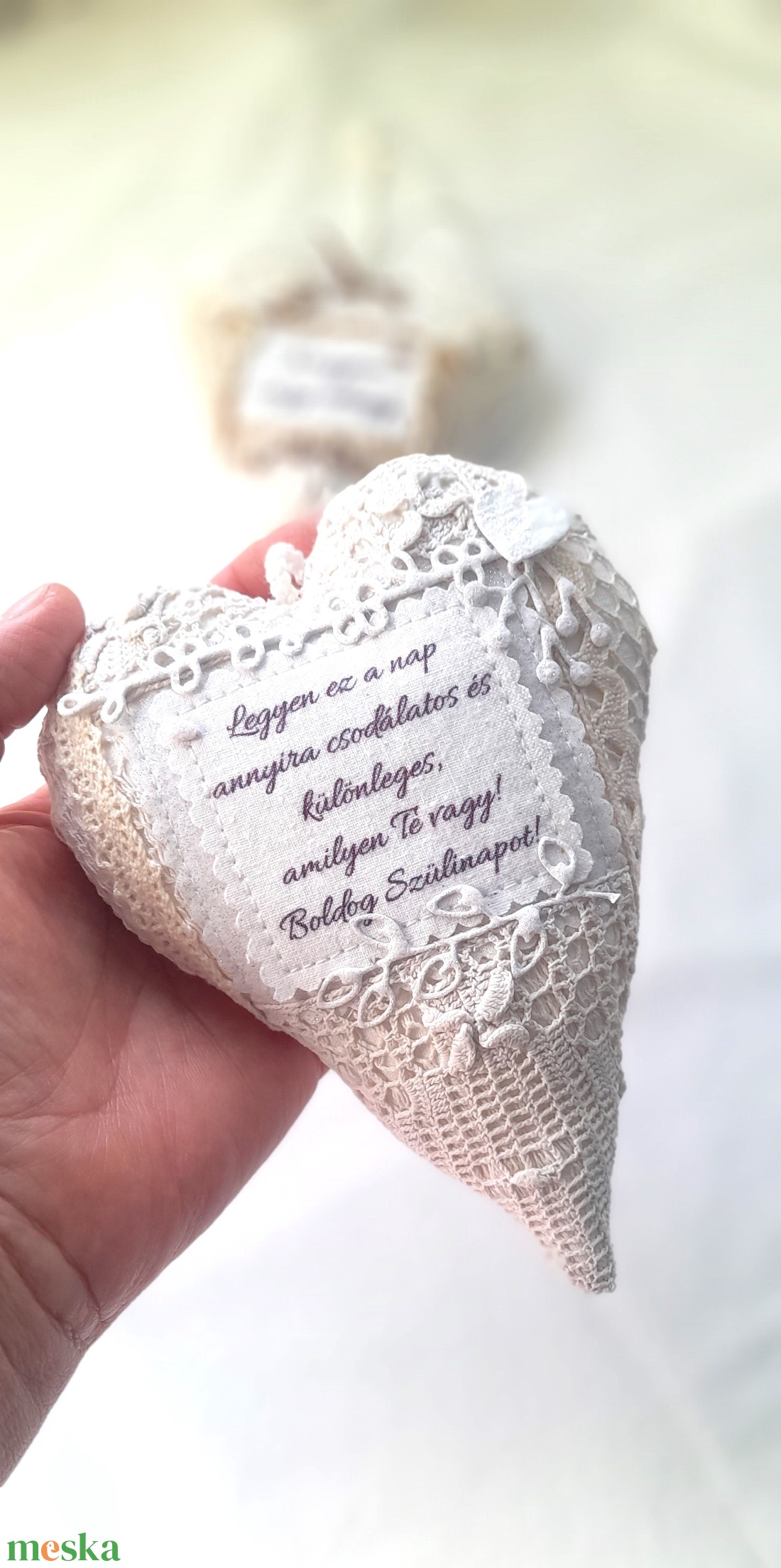 Romantikus csipke szív Születésnapra. - otthon & életmód - dekoráció - fali és függő dekoráció - függődísz - Meska.hu