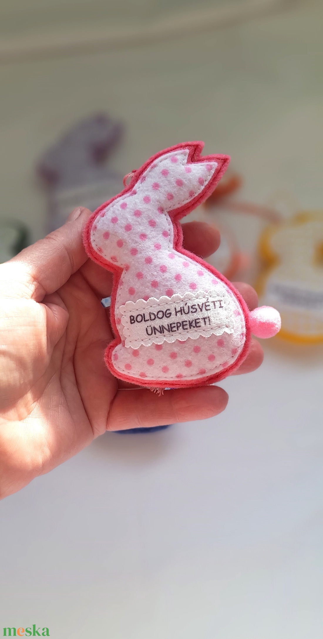 Rózsaszín húsvéti nyuszi függődísz. - otthon & életmód - dekoráció - fali és függő dekoráció - függődísz - Meska.hu