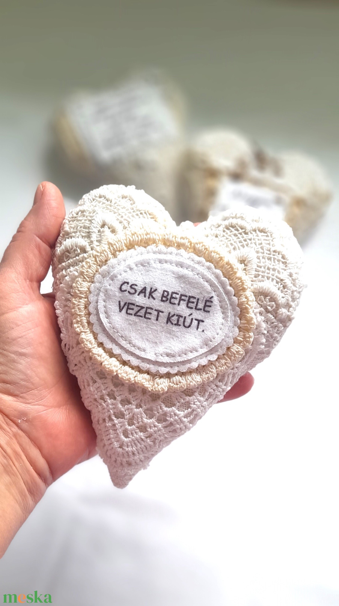 Motíváló romantikus csipke szív . - otthon & életmód - dekoráció - fali és függő dekoráció - falra akasztható dekor - Meska.hu