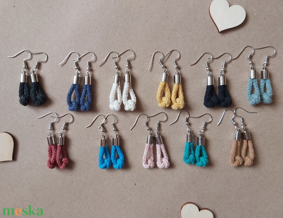 Makramé fülbevaló - ékszer - fülbevaló - lógó fülbevaló - Meska.hu