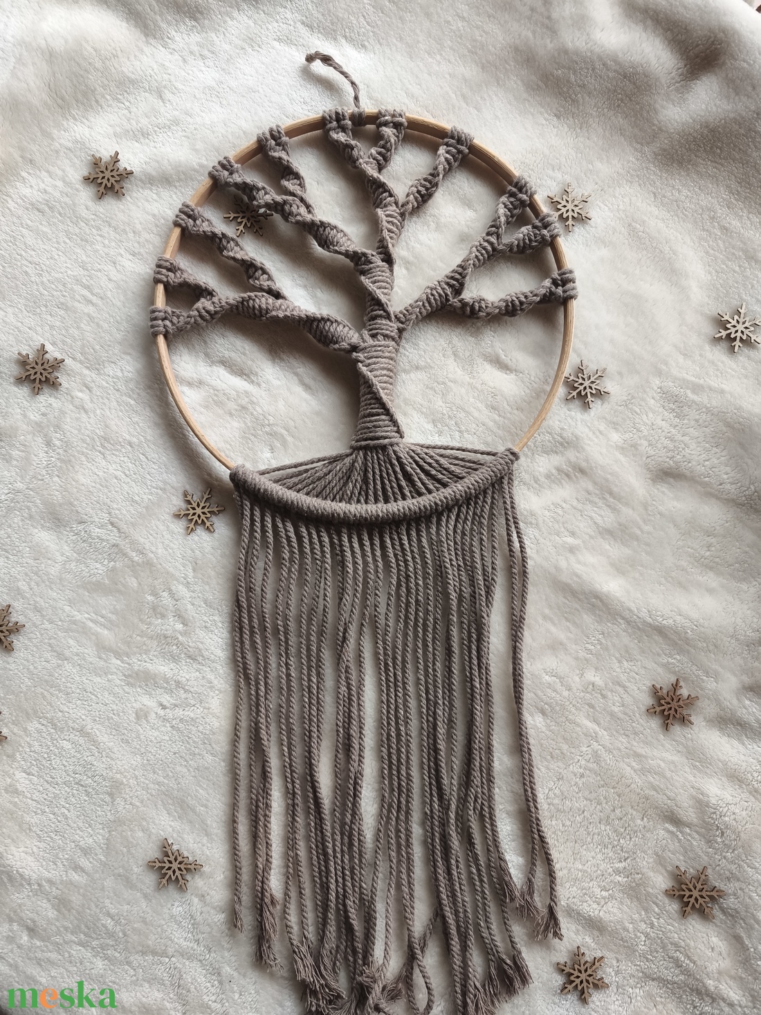 Makramé csavart életfa - otthon & életmód - dekoráció - fali és függő dekoráció - függődísz - Meska.hu