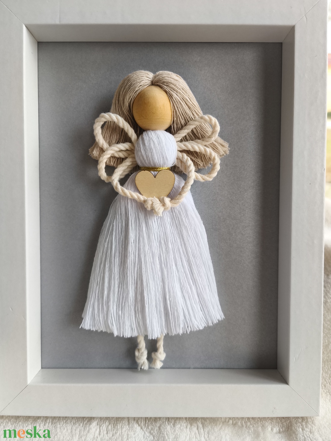 Makramé angyal képkeretben - karácsony - karácsonyi lakásdekoráció - karácsonyi lakásdíszek - Meska.hu