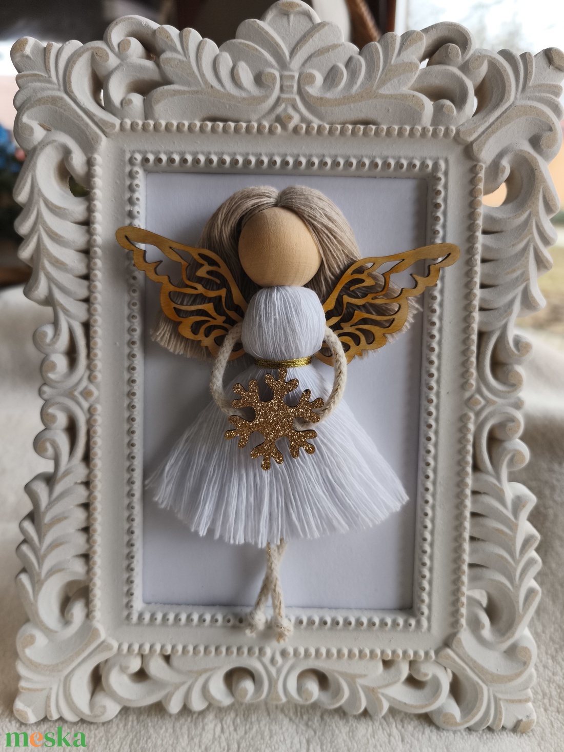 Makramé angyal díszek keretben - karácsony - karácsonyi lakásdekoráció - karácsonyi lakásdíszek - Meska.hu