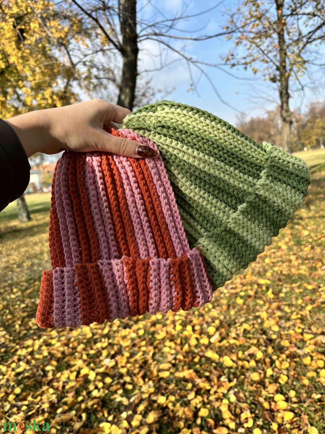 Horgolt téli sapka  - ruha & divat - sál, sapka, kendő - sapka - Meska.hu