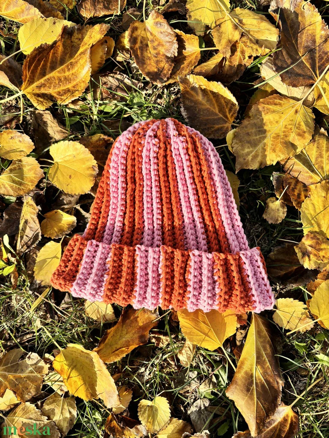 Horgolt téli sapka  - ruha & divat - sál, sapka, kendő - sapka - Meska.hu