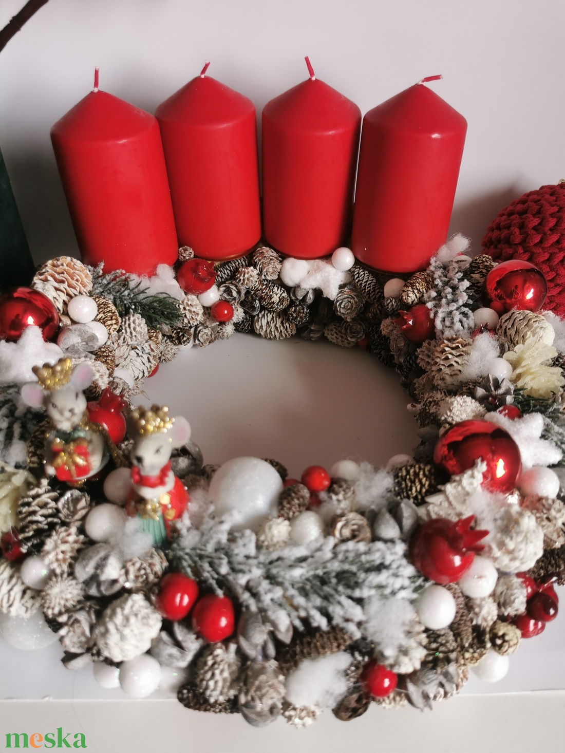 Piros fehér adventi asztaldísz koszorú - karácsony - adventi díszek - adventi asztaldísz - Meska.hu Piros fehér adventi asztaldísz koszorú - karácsony - adventi díszek - adventi asztaldísz - Meska.hu