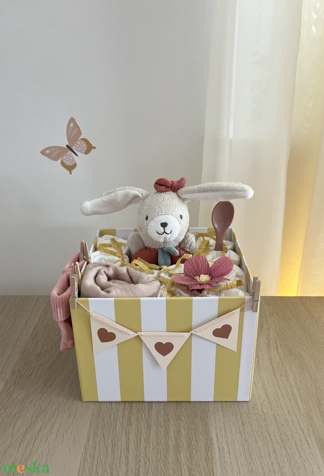 Nyuszis pelenkabox - baba - mama - babalátogató ajándékcsomag - Meska.hu