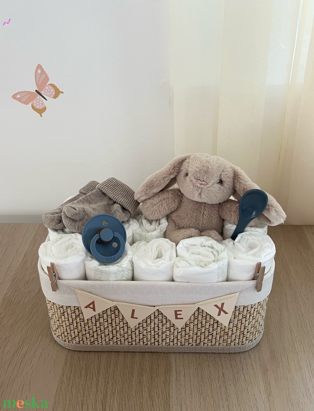 Nyuszis pelenkabox - baba - mama - babalátogató ajándékcsomag - Meska.hu