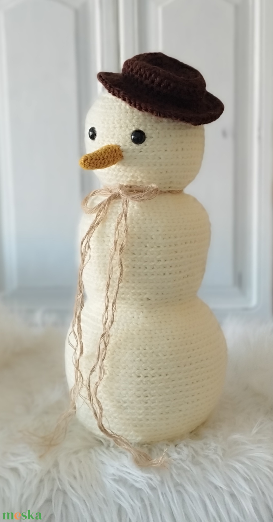 Hóember - horgolt  - karácsony - karácsonyi lakásdekoráció - karácsonyfa szoknya, karácsonyfa alátét - Meska.hu